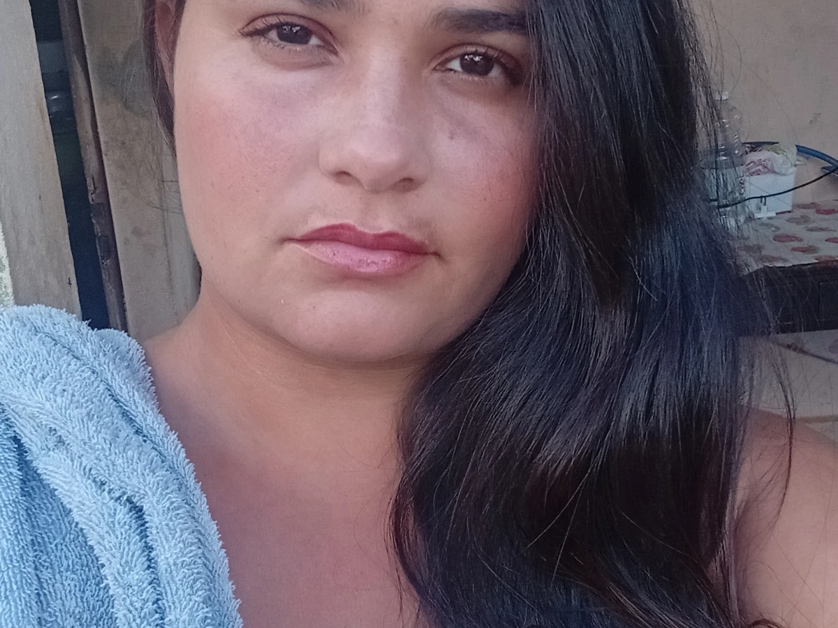 Fotos de calcinha sutiã e partes do meu corpo nua